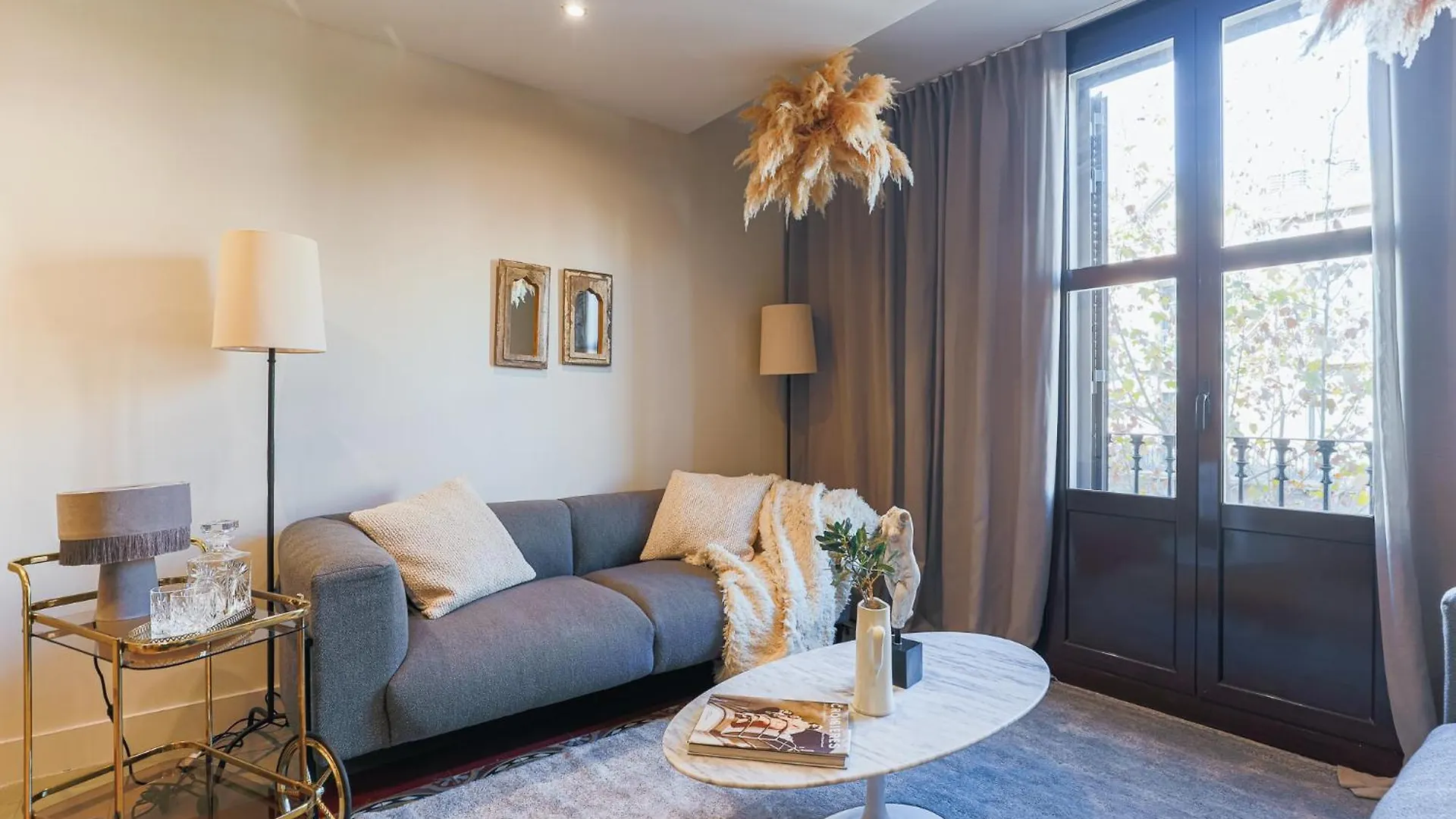 En Ville Boutique Apartments Tamarit Barcelona Spain